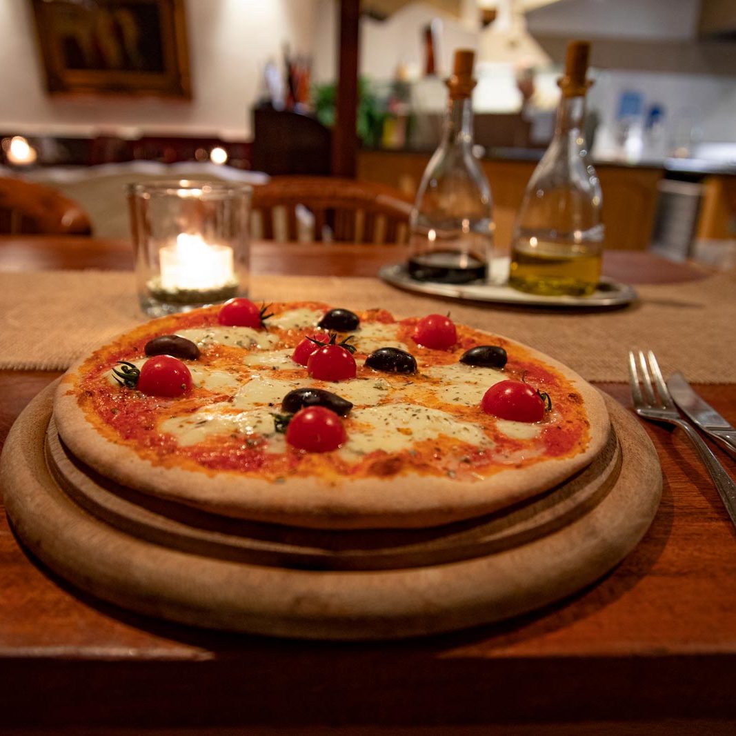 Pizzeria Paderborn • Restaurant Piccola Posta • Speisekarte Piccola Posta • Italiener • Restaurant Paderborn • Essen in Paderborn • Pizza